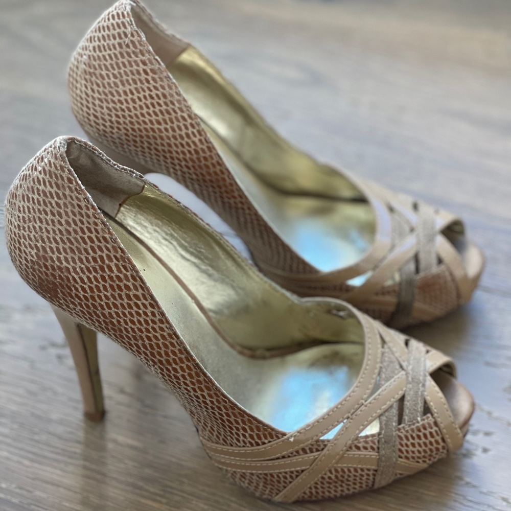 Charles David 5 inch peep toe heel